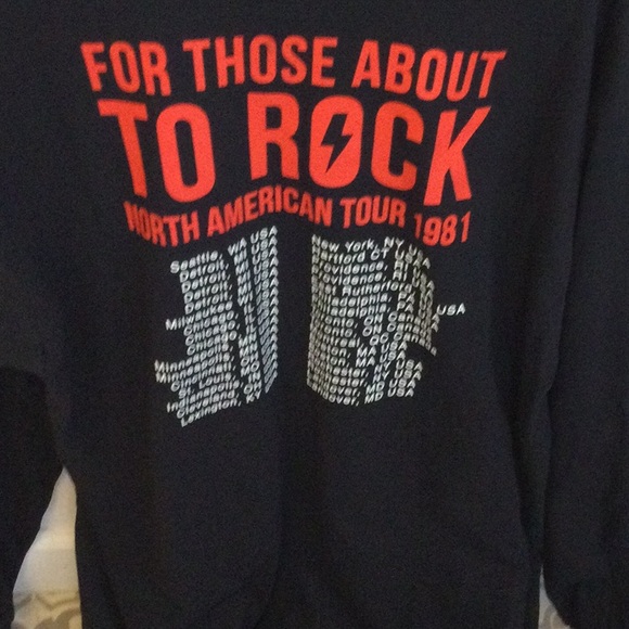 AC/DC men’s long sleeved cotton shirt. New. - Picture 2 of 3